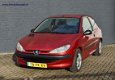 Peugeot 206 - 1.4 XR Airco Stuurbekrachtiging nieuwe apk - 1 - Thumbnail