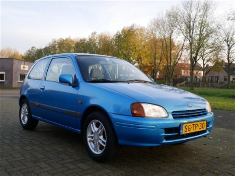 Toyota Starlet - 1.3-16V - stuurbekrachtiging - 1