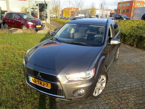 Mitsubishi Outlander - 2.0 Edition Two automaat - 1