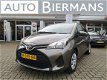 Toyota Yaris - 1.3 VVT-i 5-Drs Now Aspiration 99pk Rijklaar - 1 - Thumbnail