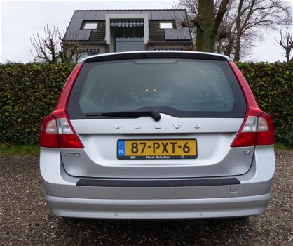 Volvo V70 - T4 Aut. 180pk Limited Edition, Navigatie, Bluetooth, Lederen bekleding, Park Assist, Cli - 1