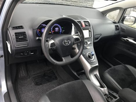 Toyota Auris - 1.8 Full Hybrid Executive Navi Clima Cruise PDC NL Auto - 1