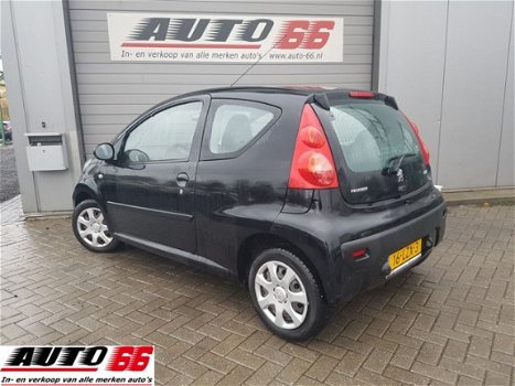 Peugeot 107 - 1.0-12V XS Elektrische ramen Apk tot 08-2020 (Inruil Mogelijk) (bj 2010) - 1