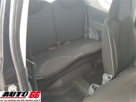 Peugeot 107 - 1.0-12V XS Elektrische ramen Apk tot 08-2020 (Inruil Mogelijk) (bj 2010) - 1