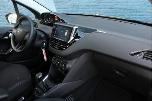 Peugeot 208 - 5drs 1.2 PureTech Blue Lion | Navigatie | Airconditioning | Parkeersensoren | - 1