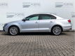 Volkswagen Jetta - 1.4 TSI Hybrid Highline Xenon/ Navi/ ECC/ PDC - 1 - Thumbnail