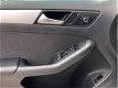 Volkswagen Jetta - 1.4 TSI Hybrid Highline Xenon/ Navi/ ECC/ PDC - 1 - Thumbnail