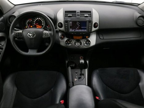 Toyota RAV4 - 2.0 VVTi Executive Business - 1