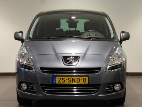 Peugeot 5008 - Family 7P 1.6 THP 156pk H6 NAVI | PANO | WINTERWIELEN | DVD SCHERMEN | BT | PDC | - 1