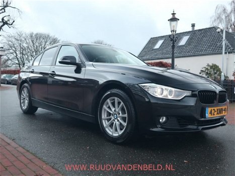 BMW 3-serie - 320i AUT. BIXENON/LEER/PROFNAVI - 1