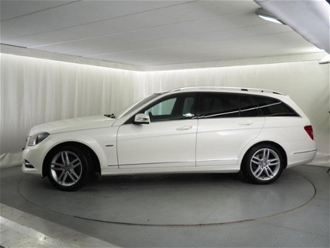 Mercedes-Benz C-klasse Estate - 200 Business Class 125 Avantgarde / Automaat / Leder / Navigatie / V - 1