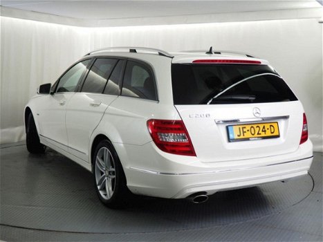 Mercedes-Benz C-klasse Estate - 200 Business Class 125 Avantgarde / Automaat / Leder / Navigatie / V - 1