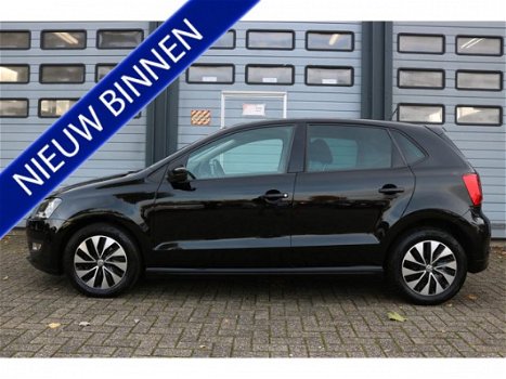 Volkswagen Polo - 1.4 TDI BM Navi Mf-stuur Ecc Cruise Privacy glass Alu velgen Bj: 2014 - 1