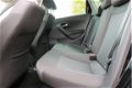 Volkswagen Polo - 1.4 TDI BM Navi Mf-stuur Ecc Cruise Privacy glass Alu velgen Bj: 2014 - 1 - Thumbnail