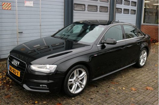 Audi A4 - 1.8 TFSI 170PK 2x S-Line Autom Xenon Sportstoelen Chroom Trekhaak Ecc Pdc BJ2015 - 1