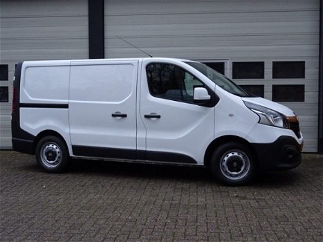 Renault Trafic - 1.6 dCi 116pk T27 BW Inrichting - Airco - Navi - 1