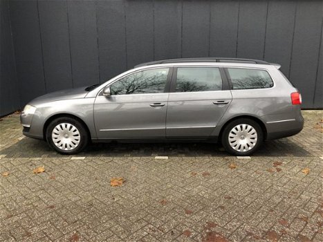 Volkswagen Passat Variant - 2.0 FSI Comfortline ECC 2e EIGENAAR - 1