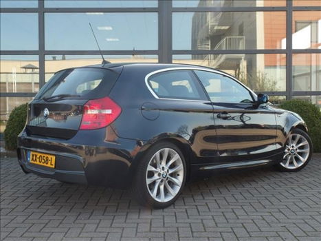 BMW 1-serie - 118i High Executive*M-sportpakket*Kantelschuifdak*Halfleder sport interieur*103.500 KM - 1