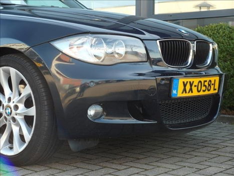 BMW 1-serie - 118i High Executive*M-sportpakket*Kantelschuifdak*Halfleder sport interieur*103.500 KM - 1