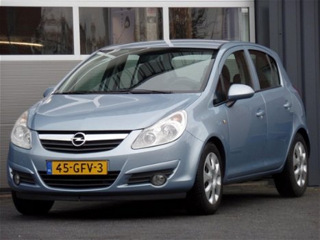 Opel Corsa - 1.4-16V Enjoy Airco Cruisecontrol 5 Deuren Apk 28-11-2020 - 1