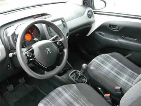 Peugeot 108 - 1.0 e-VTi 72 pk Active Airco 5 Deurs. Elek Ramen, Stereo, Mistlampen - 1