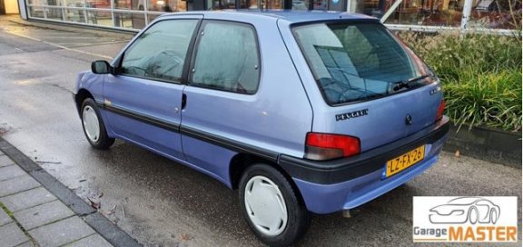 Peugeot 106 - Accent 1.1i - 1