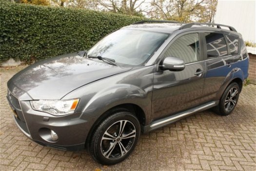 Mitsubishi Outlander - 2.2DI-D 177PK INTENSE VAN - 1