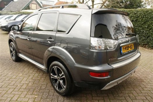 Mitsubishi Outlander - 2.2DI-D 177PK INTENSE VAN - 1