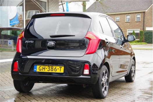 Kia Picanto - 1.0 CVVT First Edition Achteruitrijcamera Bluetooth Cruise-control - 1