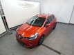 Renault Clio Estate - Limited TCe 90PK - 1 - Thumbnail