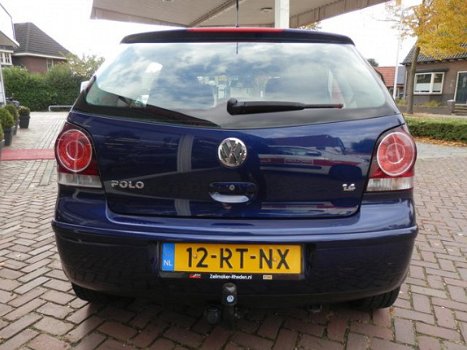 Volkswagen Polo - 1.4 16V 75PK TURIJN 5 DEURS AIRCO TREKHAAK - 1