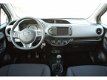 Toyota Yaris - 1.5 VVT-i Young 5drs - 1 - Thumbnail