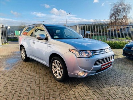 Mitsubishi Outlander - 2.0 PHEV Instyle, prijs inclusief BTW - 1