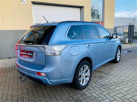 Mitsubishi Outlander - 2.0 PHEV Instyle, prijs inclusief BTW - 1