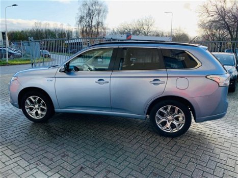 Mitsubishi Outlander - 2.0 PHEV Instyle, prijs inclusief BTW - 1