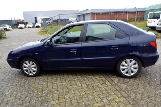 Citroën Xsara - 1.6i-16V Ligne Prestige mooi nette auto - 1