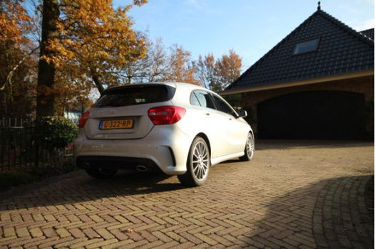 Mercedes-Benz A-klasse - 180 AMG Style Navi 2013 - 40.390km - 1