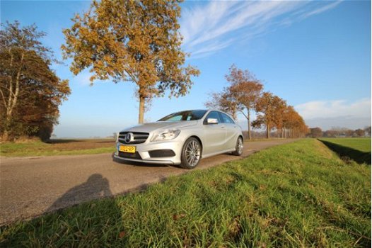 Mercedes-Benz A-klasse - 180 AMG Style Navi 2013 - 40.390km - 1