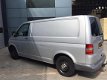 Volkswagen Transporter - 1 - Thumbnail