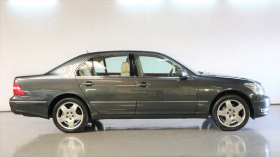 Lexus LS - 430 4.3 V8 Executive Aut - 1