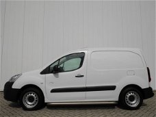 Peugeot Partner - 1.6 BlueHDi 100pk Premium | Betimmering | Airco | Cruise