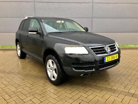 Volkswagen Touareg - 2.5 TDI 2004 Leder/Xenon/Navi - 1