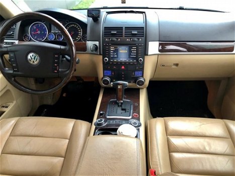 Volkswagen Touareg - 2.5 TDI 2004 Leder/Xenon/Navi - 1