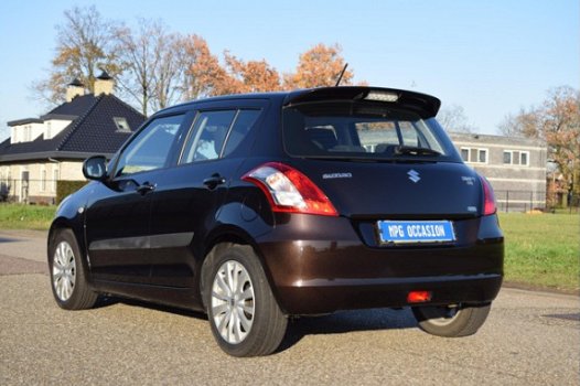 Suzuki Swift - 1.2 Bandit EASSS Navi, Stoelvw, Airco, Elek Pakk, Cruise - 1