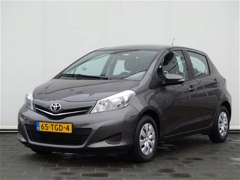 Toyota Yaris - 1.0 VVT-i Aspiration Clima , Achteruitrijcamera , Bluetooth - 1