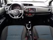 Toyota Yaris - 1.0 VVT-i Aspiration Clima , Achteruitrijcamera , Bluetooth - 1 - Thumbnail