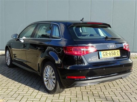 Audi A3 Sportback - 1.4 e-tron PHEV Attraction prijs incl btw - 1