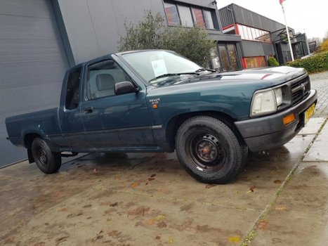 Toyota HiLux - 2.4 Xtra Cab 1e Eigenaar Grijs kenteken - 1