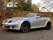 Mercedes-Benz SLK-klasse - 350 Aut. l H&K l Airscarf l Navi l Keyless l Xenon l Sportonderstel + uit