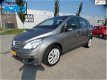 Mercedes-Benz B-klasse - 200 / PDC / Airco / NIEUWE APK 26-11-2020 - 1 - Thumbnail